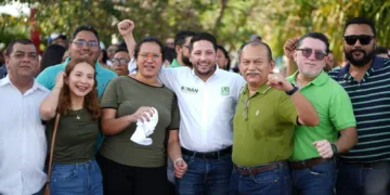 Renán Sánchez Tajonar celebra un año de triunfo junto al pueblo, trabajando de la mano de las familias