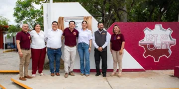 En Playa del Carmen la educación es prioridad y un derecho humano: Estefanía Mercado en el 25 aniversario de la Secundaria Técnica Juan Rulfo