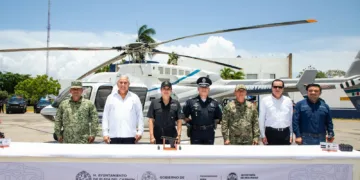 Gobierno de Estefanía Mercado marca un antes y un después en seguridad con histórica entrega de armamento en Playa del Carmen