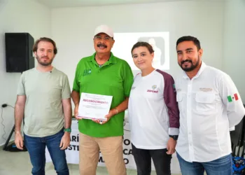 Fernando Muñoz se suma a la reforestación y a la justicia ambiental en Playa del Carmen