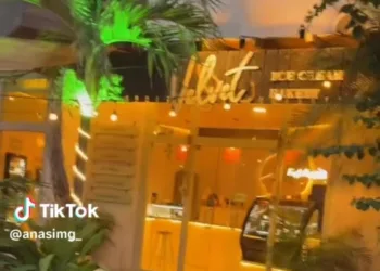Helados de mil pesos en Tulum desatan polémica en redes sociales tras video de influencer