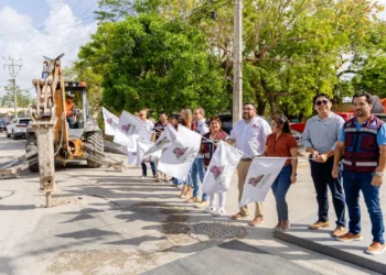 Diego Castañón Inicia Pavimentación en Colonia Ejido de Tulum: 800 Metros Lineales para 33 Mil Habitantes