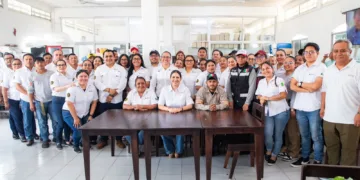 “La fuerza de Playa del Carmen está en ustedes”: Estefanía Mercado reconoce a trabajadores de Servicios Públicos por posicionar a la ciudad entre las mejores del país