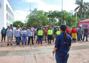 Despliegan brigadas del Operativo Tormenta para atender puntos críticos de Chetumal