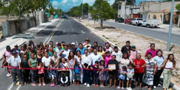 Entregan Mara Lezama y Ana Paty Peralta obras de urbanización que transforman las colonias Tierra y Libertad 1 y 2, en Cancún