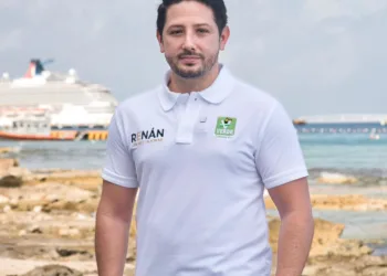 Renán Sánchez Tajonar celebra decisión de la presidenta Claudia Sheinbaum de revisar el proyecto del cuarto muelle en Cozumel y agradece a la gobernadora Mara Lezama por sus gestiones