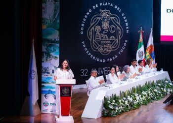 Playa del Carmen Celebra 32 Años de Identidad, Transformación y Unidad con Sesión Solemne