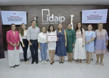 IEQROO recibe reconocimiento por buenas prácticas en Transparencia.