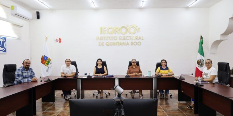 IEQROO aprueba guía y convocatoria para conformar Agrupaciones Políticas Estatales
