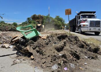 Realizan Limpieza Profunda de Basurero Clandestino en Chetumal