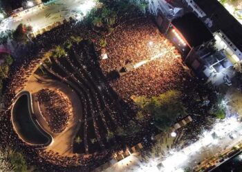 35 mil personas vibran con Molotov en histórico concierto en Playa del Carmen