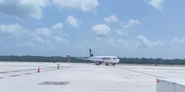 Tulum recibe su primer vuelo directo desde Costa Rica y se consolida como destino internacional