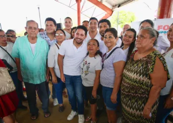 Respalda Renán Sánchez Tajonar la consulta ciudadana en defensa de los arrecifes de Cozumel