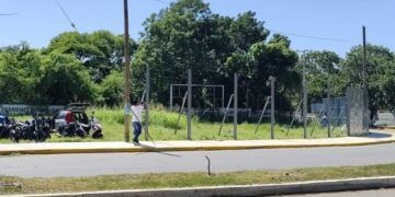 Gobierno de Othón P. Blanco Declara No Viable Estructura Publicitaria por Riesgo a la Ciudadanía