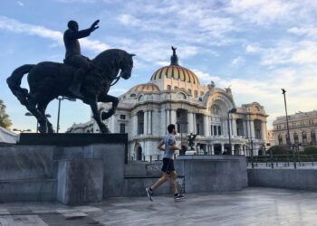A propósito del Maratón CDMX, cerca del 20% de los mexicanos viaja por eventos deportivos, revela estudio de Ipsos y Airbnb