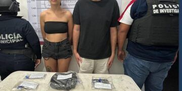 Detienen a Dos Argentinos en Tulum por Posesión de Drogas