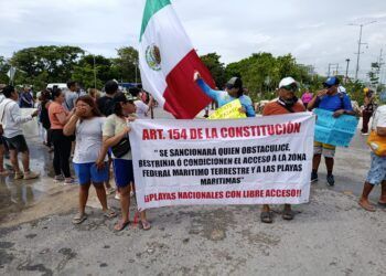 Bloqueo ciudadano en Tulum por inconformidad con el Parque del Jaguar