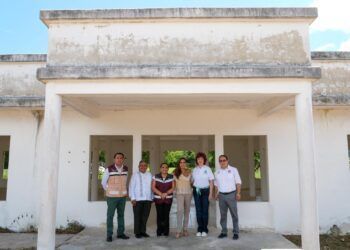 Anuncia Mara Lezama rehabilitación de la Casa del Estudiante Universitario Indígena en Chetumal