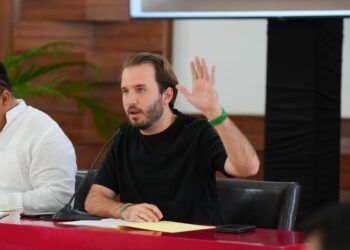 Fernando Muñoz Calero Respalda Actualización de Valores Catastrales para Priorizar la Justicia Social en Playa del Carmen