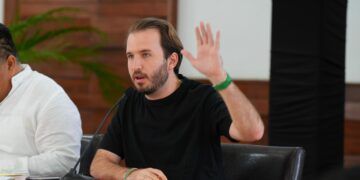 Fernando Muñoz Calero Respalda Actualización de Valores Catastrales para Priorizar la Justicia Social en Playa del Carmen