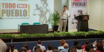 Gino Segura impulsa alianza estratégica para formar jóvenes con justicia social