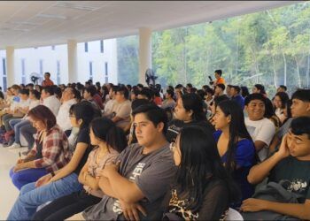 La UIMQROO Inicia Ciclo Escolar con Mayor Matrícula y Nuevas Obras