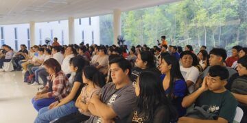 La UIMQROO Inicia Ciclo Escolar con Mayor Matrícula y Nuevas Obras
