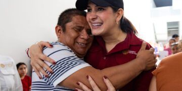 Más de mil familias participan en el arranque del programa “Playa Llena, Corazón Contento” en Playa del Carmen