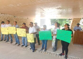 Trabajadores del INAH protestan en Tulum contra cobros indebidos en el Parque Jaguar