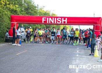 Rosa Cruz, tricampeona del Medio Maratón de Belice