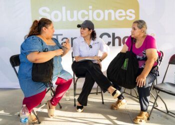 Estefanía Mercado y todo su gabinete escuchan al pueblo en las jornadas de “Soluciones Sin Tanto Choro”