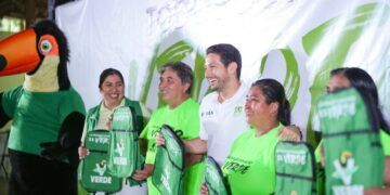 Renán Sánchez Tajonar inicia en Bacalar la entrega de kits a la militancia del Partido Verde en Quintana Roo