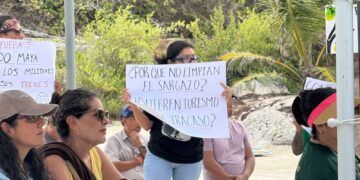Protesta empaña aniversario del Parque Nacional Tulum; denuncian caída de hasta 70% en ingresos