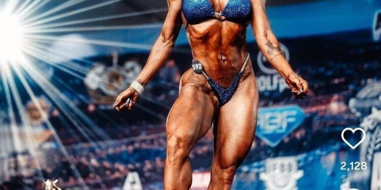 Erika Rojas hace historia y clasifica al Mr. Olympia 2025