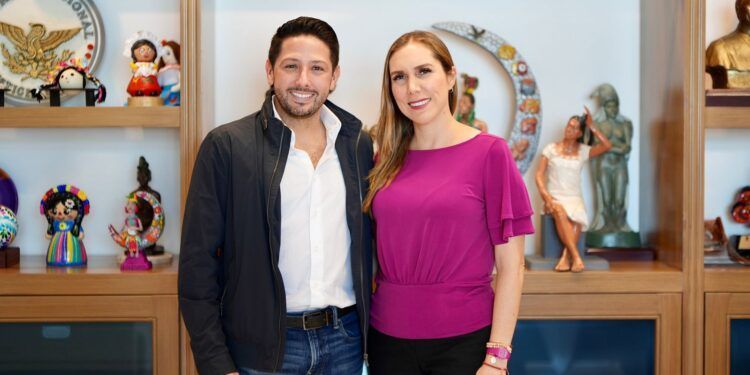 Renán Sánchez Tajonar se reúne con Atenea Gómez Ricalde para fortalecer la colaboración institucional