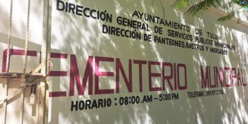 Avanza regularización en panteón antiguo de Tulum; 732 bóvedas siguen irregulares