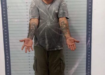 Detienen en Solidaridad al hermano de la síndico municipal de Tulum por presunta posesión de drogas