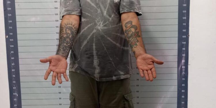 Detienen en Solidaridad al hermano de la síndico municipal de Tulum por presunta posesión de drogas