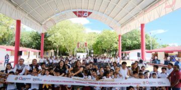 Inaugura Mara Lezama en Playa del Carmen nuevo domo escolar en la Primaria “Artículo Tercero Constitucional”