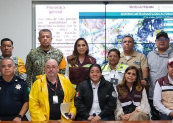 Fortalece Mara Lezama acciones preventivas ante zona de baja presión que afecta a Quintana Roo
