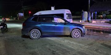 Agente de la Fiscalía provoca choque múltiple en Tulum; presumen que conducía bajo efectos del alcohol