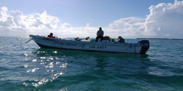 Investigan muerte de un buzo en zona marítima cercana a Isla Punta Pájaro en Tulum