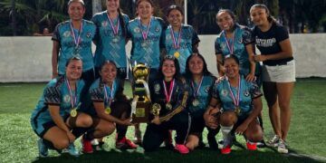 “Guerreras” se corona campeona de la Liga de Fútbol Rápido Femenil “Unidas por el Deporte” en Tulum