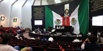 Turnan a comisiones iniciativa para proteger a las infancias y adolescencias en Quintana Roo
