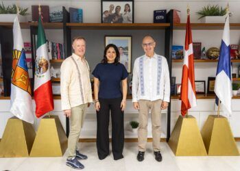 Playa del Carmen fortalece alianza estratégica con Finlandia y Dinamarca para seguridad turística y desarrollo sostenible