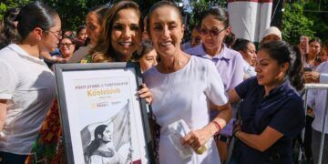 Encabezan Claudia Sheinbaum y Mara Lezama la Asamblea “Pensión Mujeres Bienestar” en Puerto Morelos