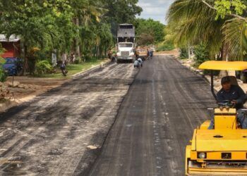 Inicia pavimentación de la avenida Javier Rojo Gómez entre Tapir y Boa en Chetumal
