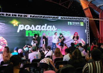 Llevan Anaiza Quian y Fernando Muñoz alegría a las familias de Puerto Aventuras