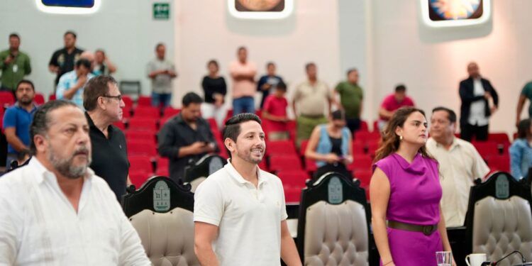 Renán Sánchez destaca avances legislativos al cierre del periodo ordinario del Congreso de Quintana Roo