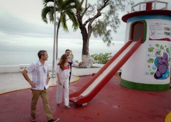 Supervisa Mara Lezama rehabilitación integral del emblemático parque Concha Acústica en el bulevar de Chetumal